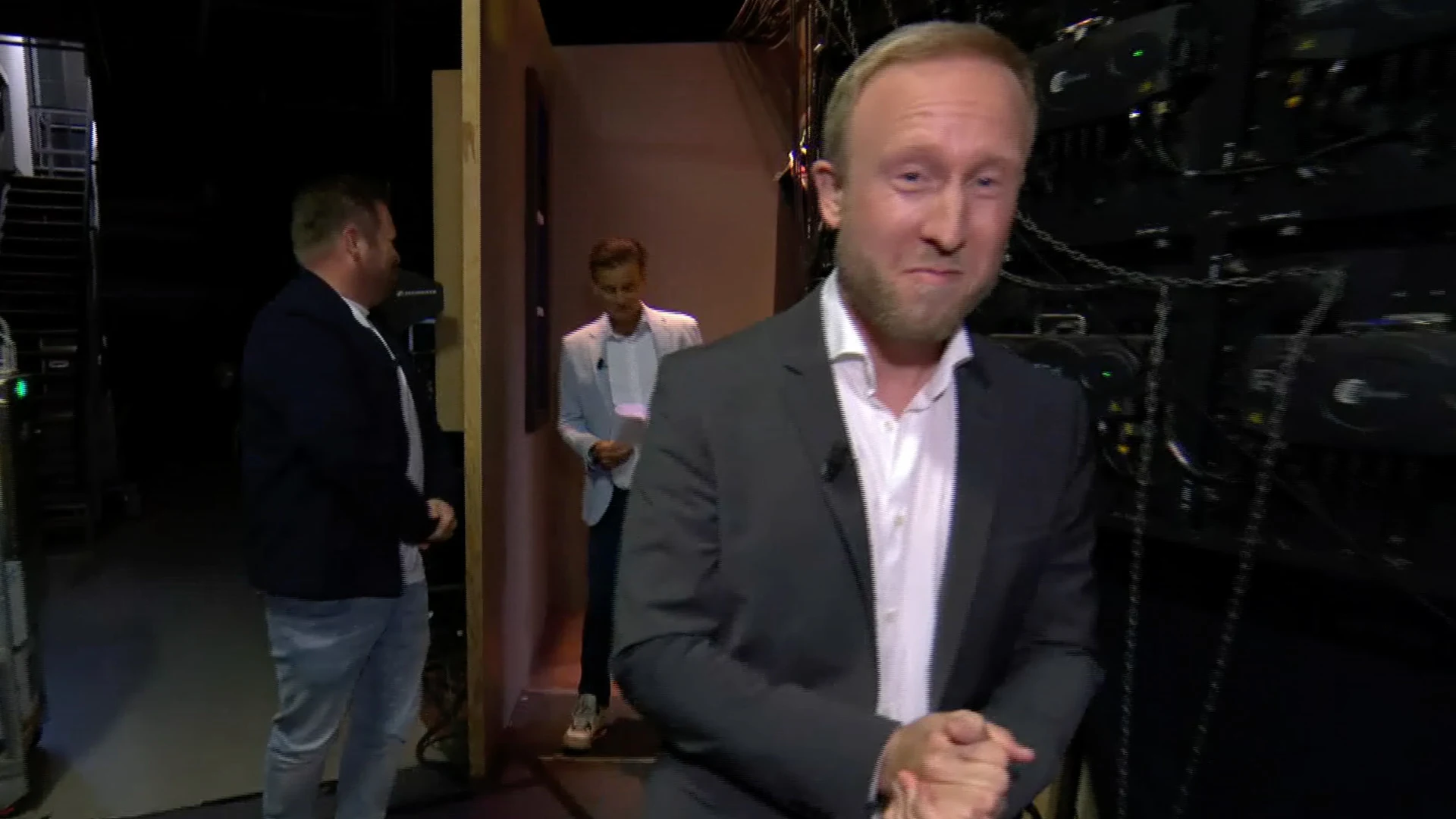 Raymond Mens tegen Thomas van Groningen In de Wandelgangen: 'Wat loop je nou te zeiken, joh'