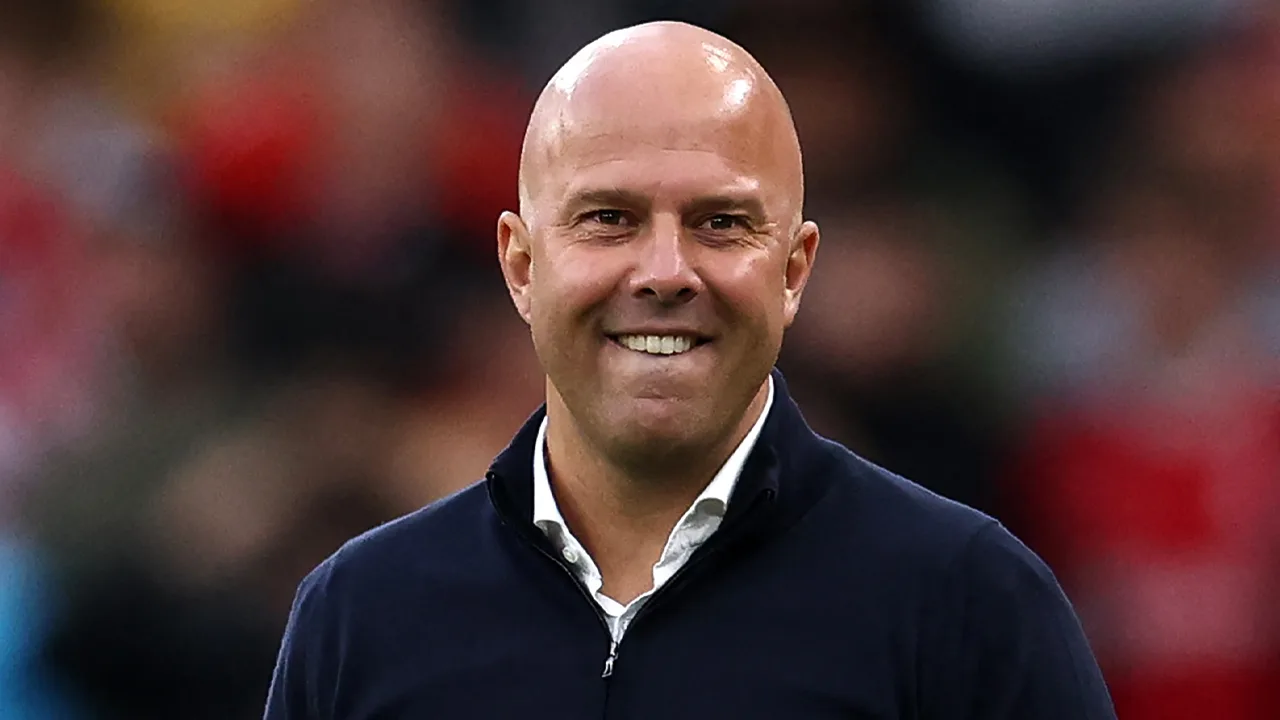 'Arne Slot blijft altijd beschaafd en rustig, het wordt een fenomeen!'