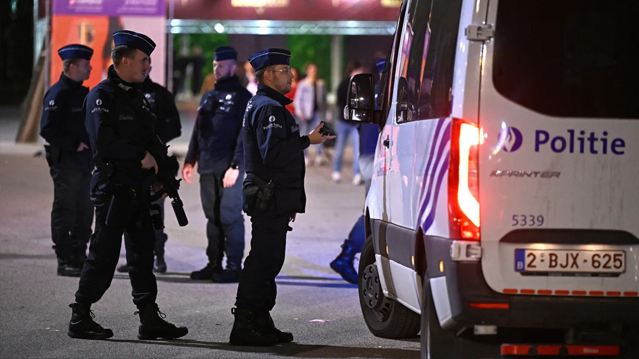 Verdachte aanslag Brussel mogelijk neergeschoten in café