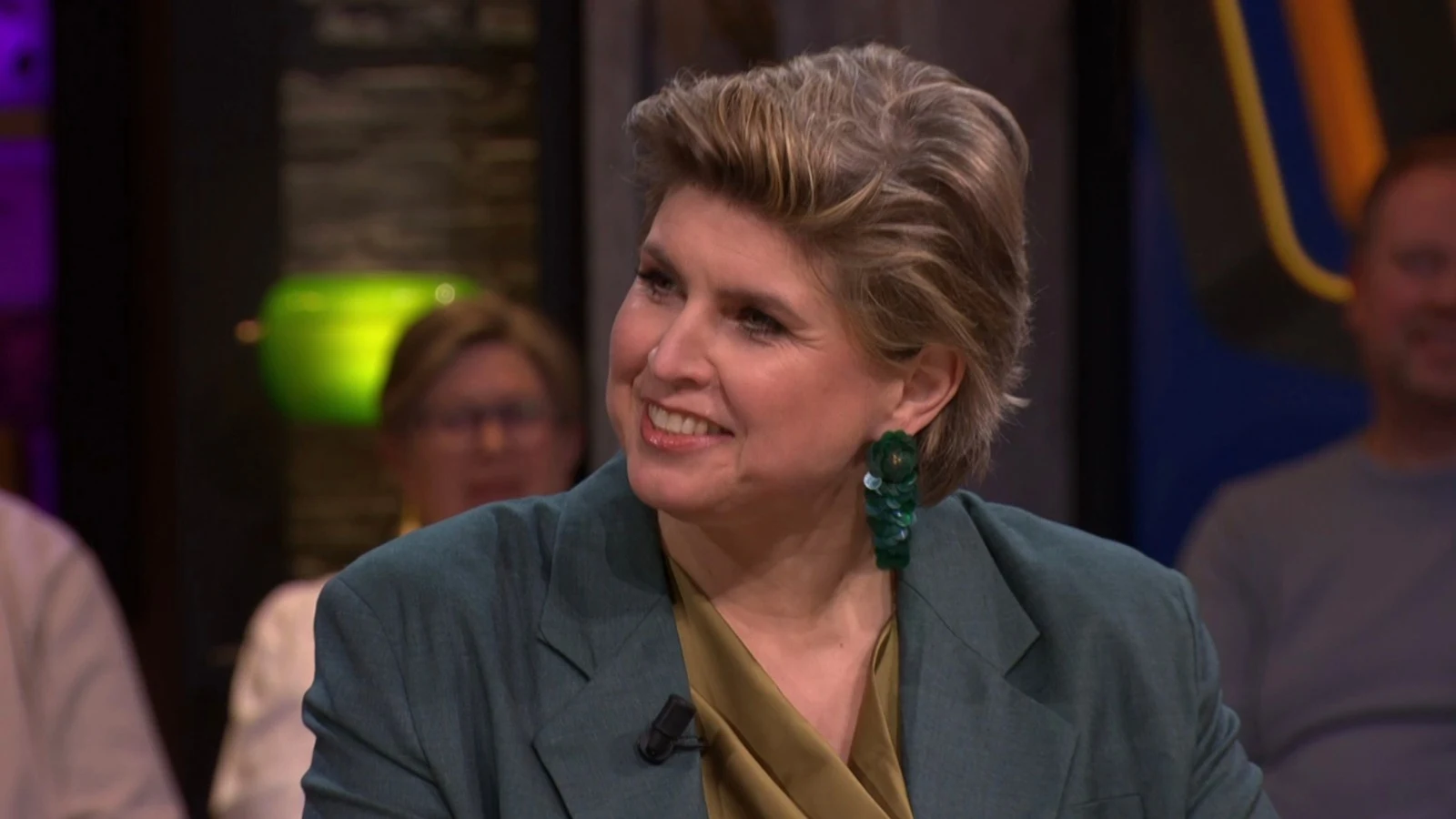 Angela de Jong weer aan tafel bij Vandaag Inside: was de tv-recensente gecanceld?