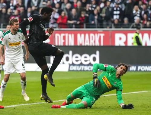 Mönchengladbach pakt punt bij Frankfurt