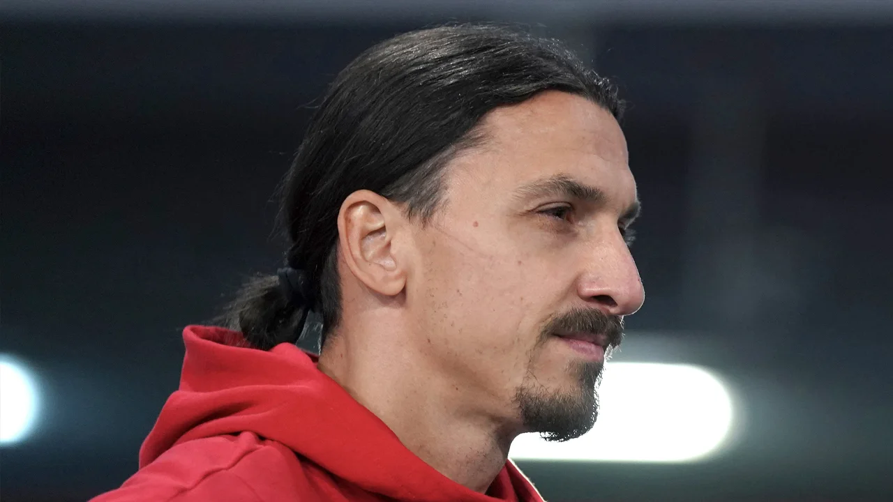 Milan-trainer Pioli: 'Zlatan heeft zijn excuses aangeboden'