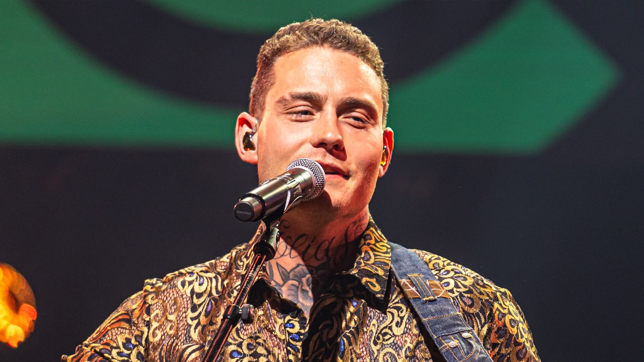 Verdachte van bedreigen Douwe Bob blijft twee weken langer vastzitten