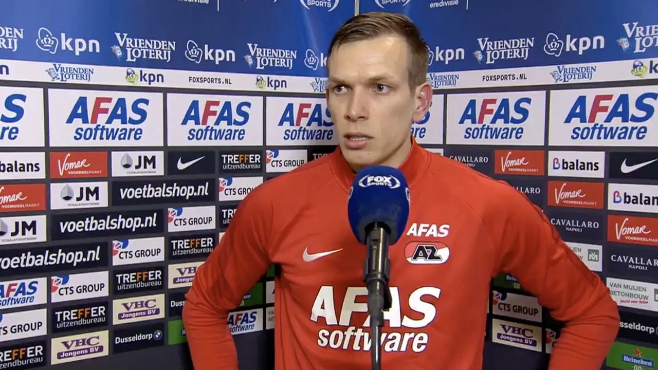 Bizot snapt ophef na hard uitkomen niet: 'Hij loopt tegen mijn knie aan'