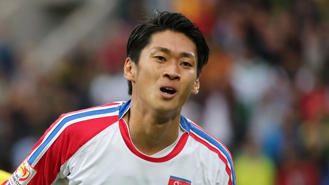 Historisch Koreaans voetbalduel eindigt in 0-0