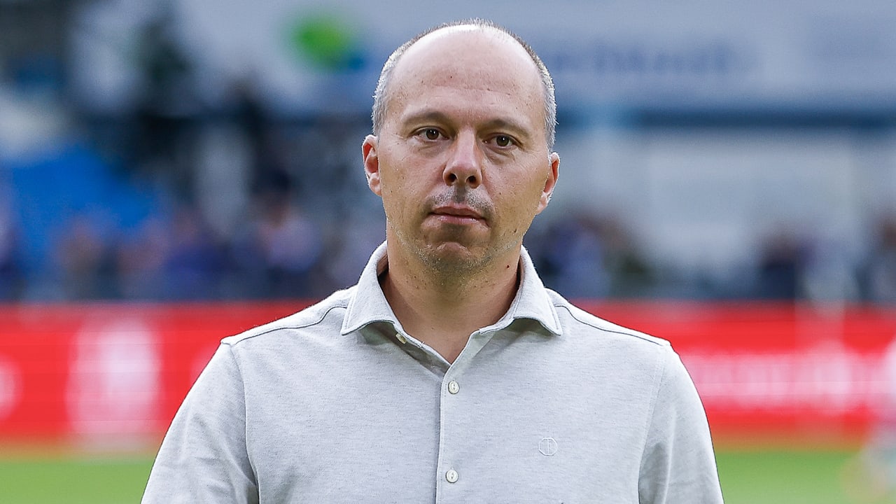 'Ajax wil Thomas Duivenvoorden toevoegen aan technische staf John Heitinga'