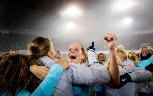 Van Dongen neemt revanche voor gemist EK