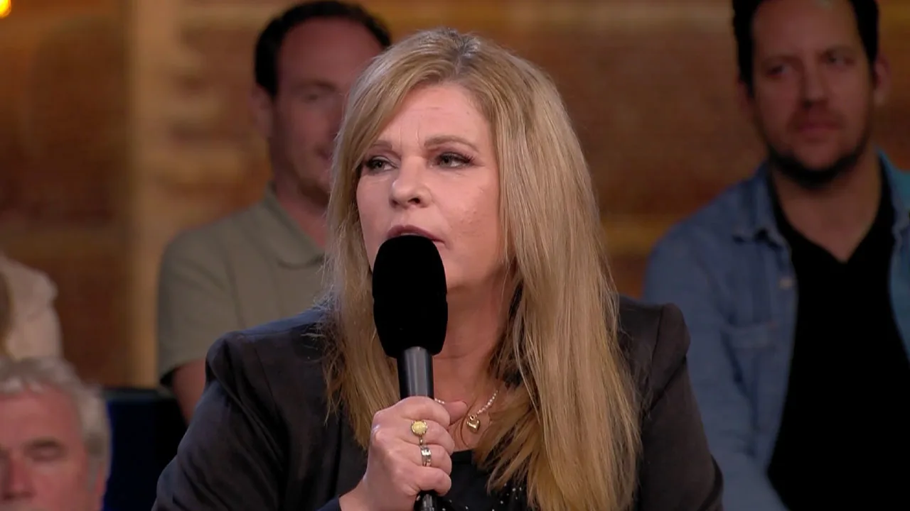 Mogelijke sancties tegen Tina Nijkamp vanwege publiceren kijkcijfers