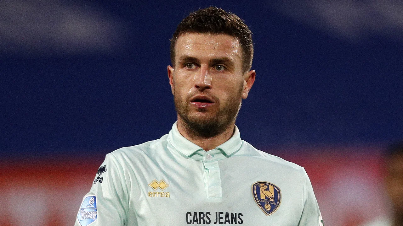 Janmaat stopt met voetballen en wordt technisch manager bij ADO