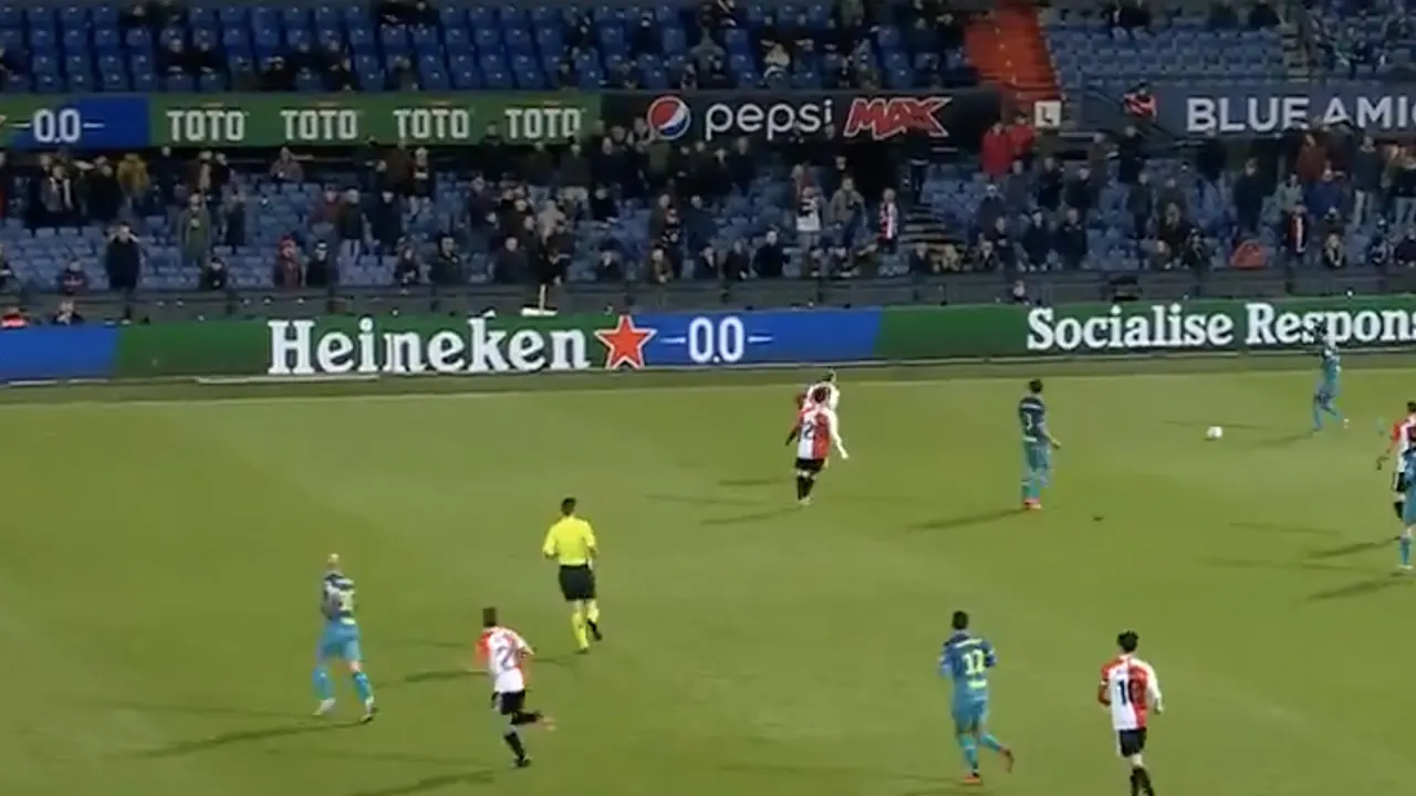 Feyenoord-fans zingen: 'En we gaan met z’n allen naar Ahoy!'