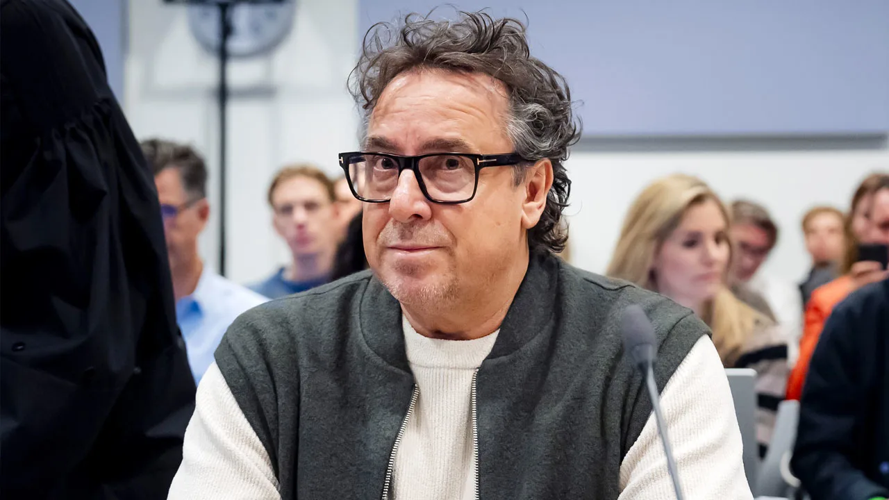 Advocaten Marco Borsato: 'Moeder stuurde naaktfoto’s van haar minderjarige dochter'