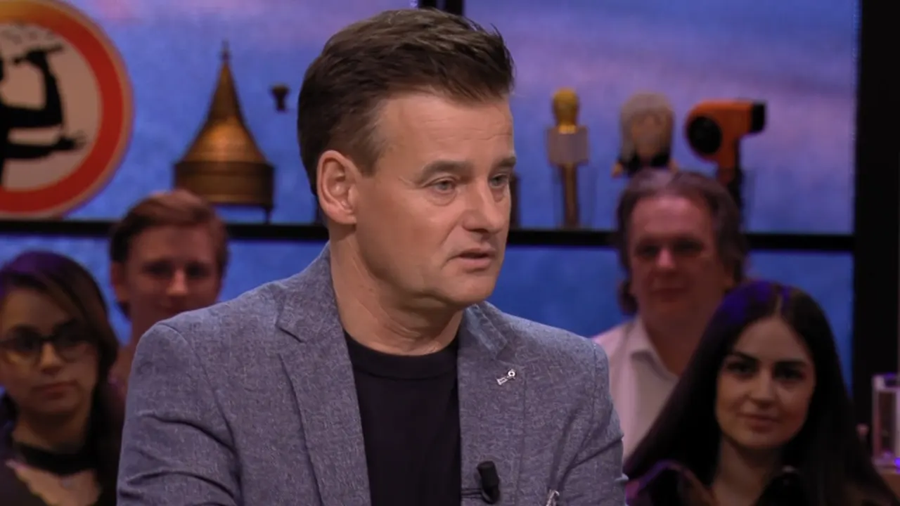 Wilfred doet opnieuw oproep aan jongeren: 'Zeker met die harde muziek, doe oordopjes in!'