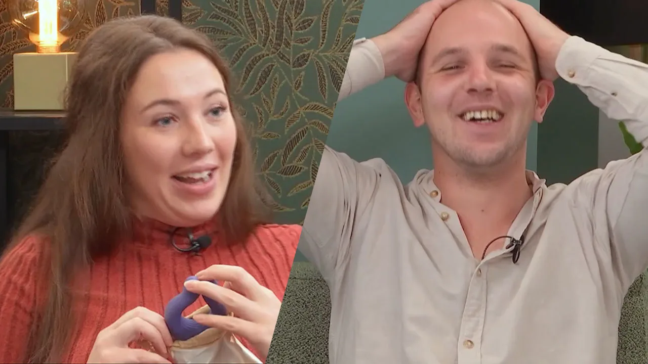 Lang Leve de Liefde- deelnemer krijgt seksspeeltje cadeau: ‘Daar kunnen we ons wel even mee uitleven’