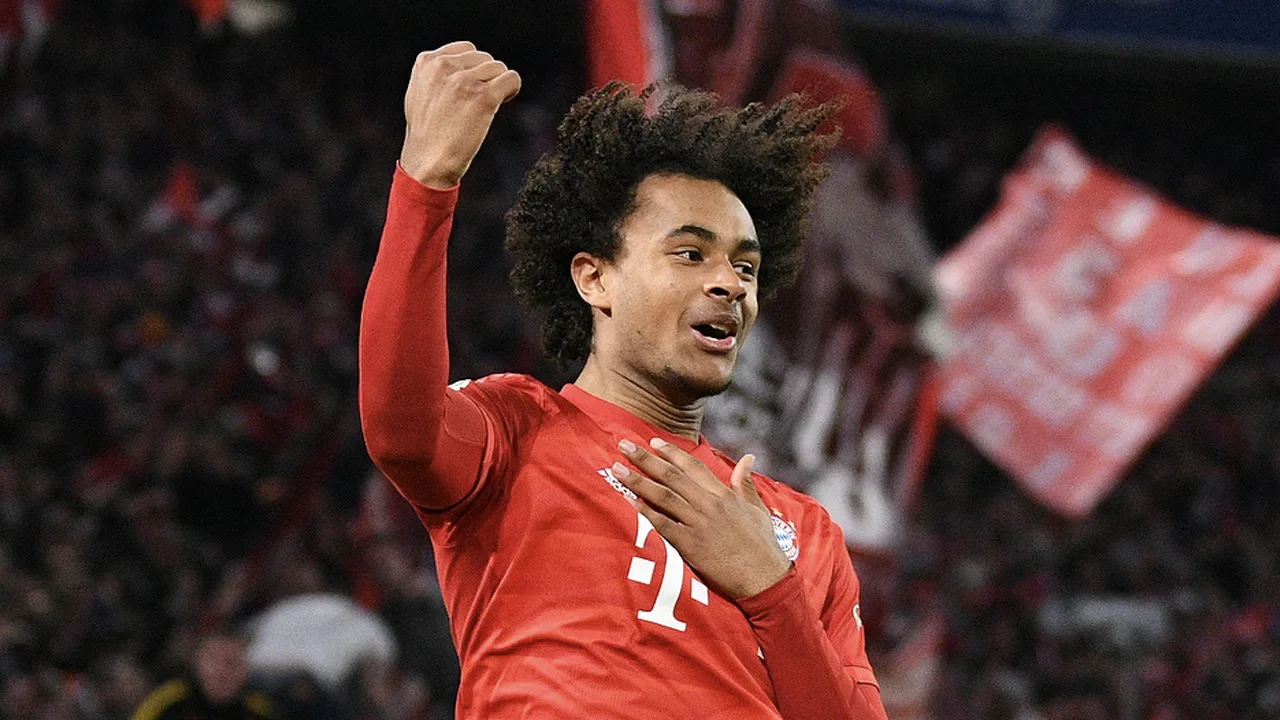 Van Hanegem oppert: 'Haal Zirkzee bij Oranje'