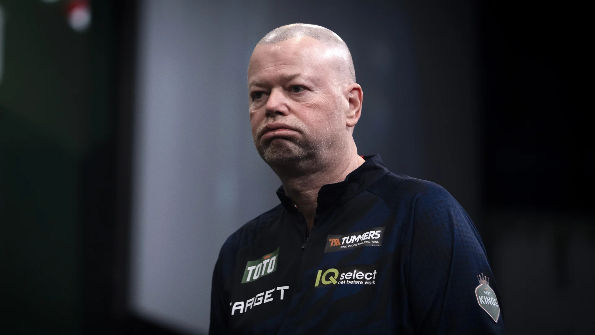 Raymond van Barneveld last dartspauze in: ‘Op deze manier doorgaan, heeft geen enkele zin’