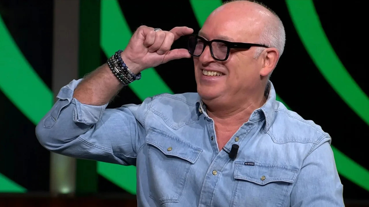 René lacht: 'Die kleine Sneijder wil gewoon geen cursus doen!'