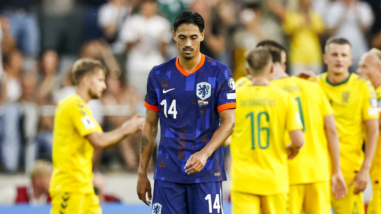 Oranje geeft vroege 0-2 voorsprong tegen Litouwen uit handen