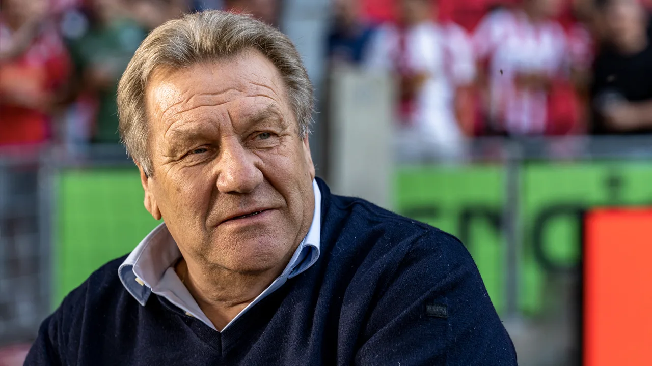 Jan Boskamp looft Wout van Aert: 'Die groene parkiet is echt on-ge-loof-lijk!'