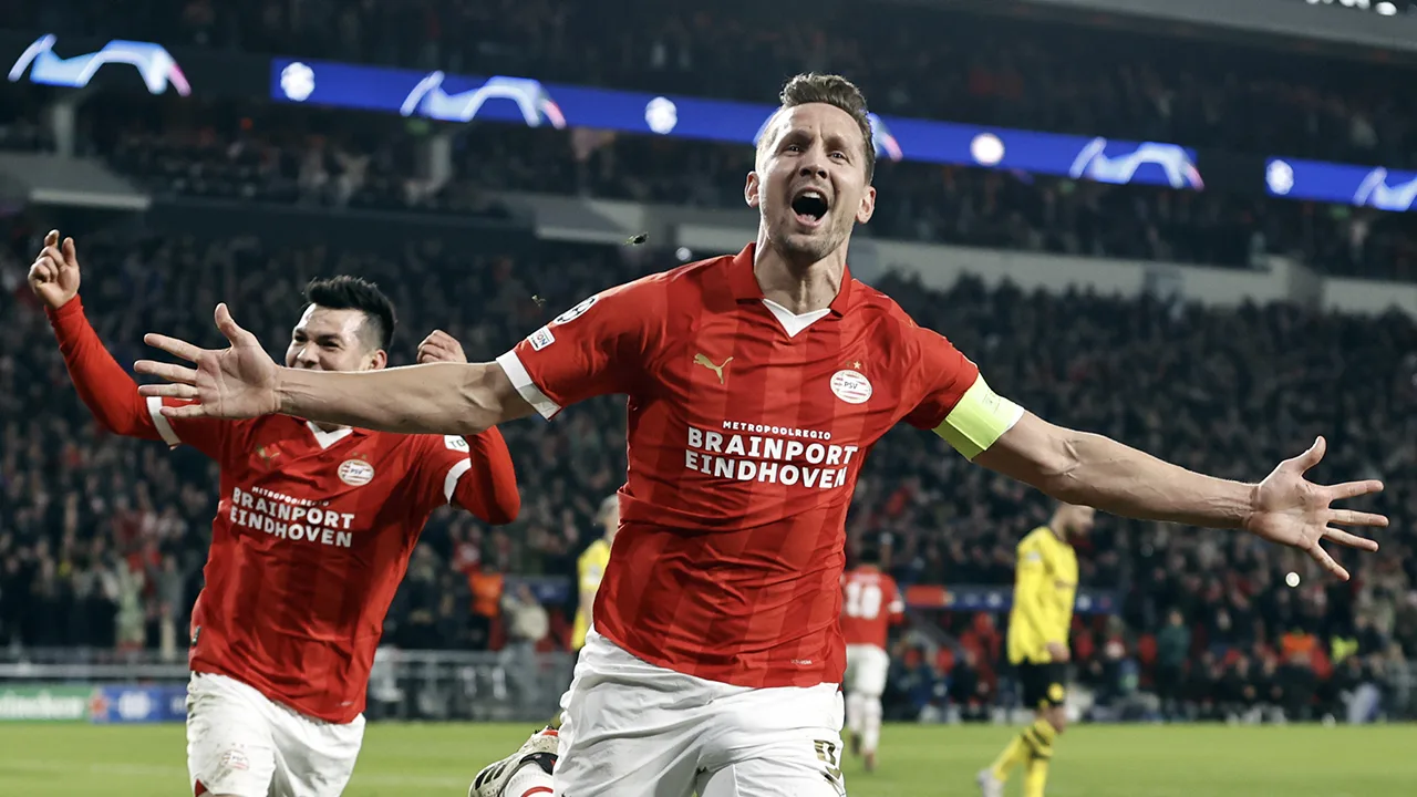 PSV speelt eerste duel met Borussia Dortmund in achtste finales gelijk