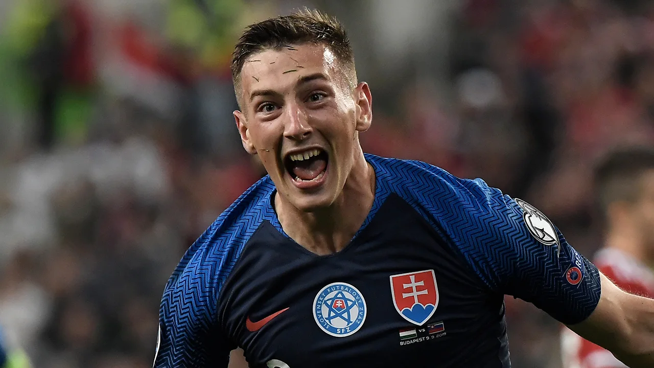 Slowaakse spits Bozenik voor 4,5 jaar naar Feyenoord