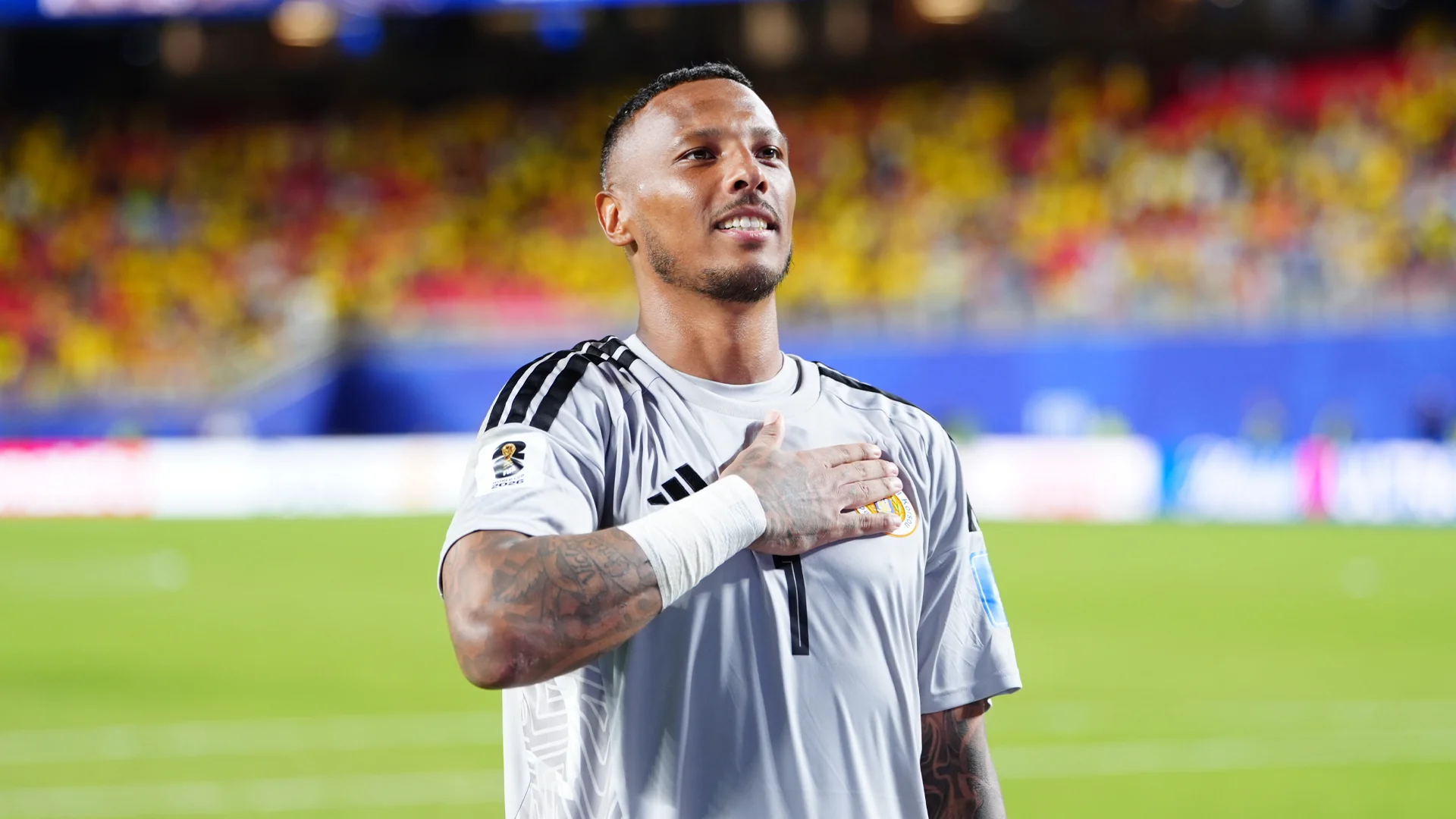 Curaçao-doelman Eloy Room pakt record aantal reddingen in knap gelijkspel tegen Ecuador