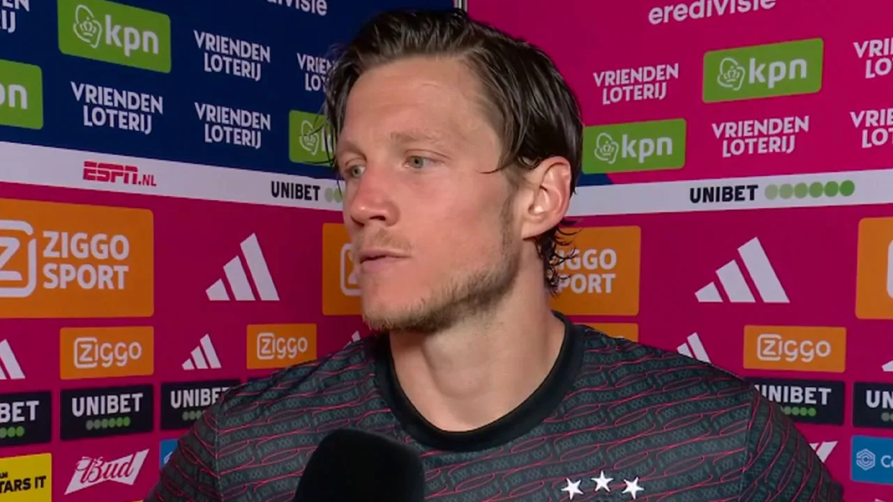 Emotionele Weghorst baalt: 'Ik had deze dag heel anders voorgesteld'