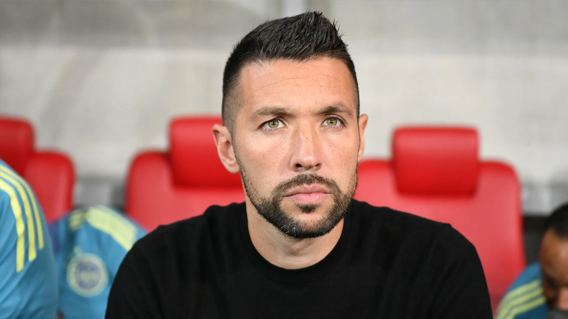 Farioli voert liefst tien(!) wijzigingen door voor duel met Willem II