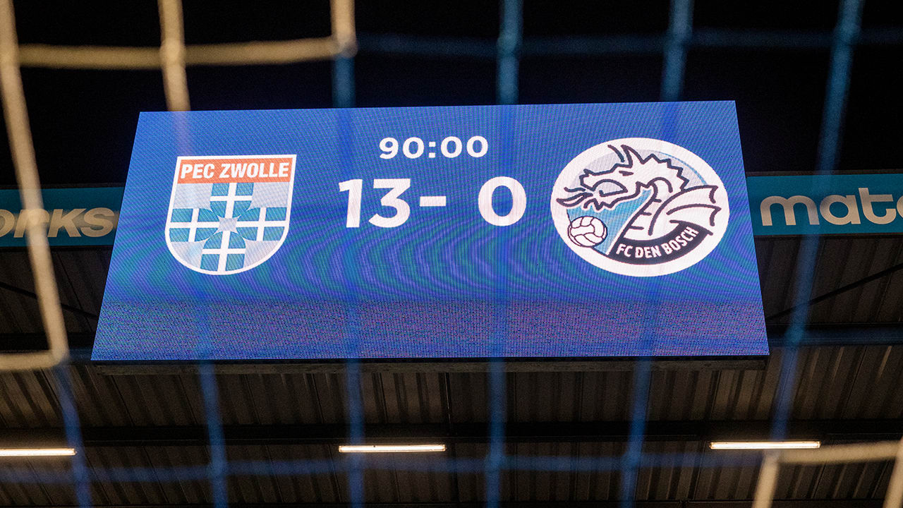 FC Den Bosch grijpt in na 13-0 nederlaag: Jack de Gier ontslagen 