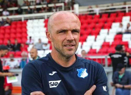 Schreuder ontsnapt met Hoffenheim in beker