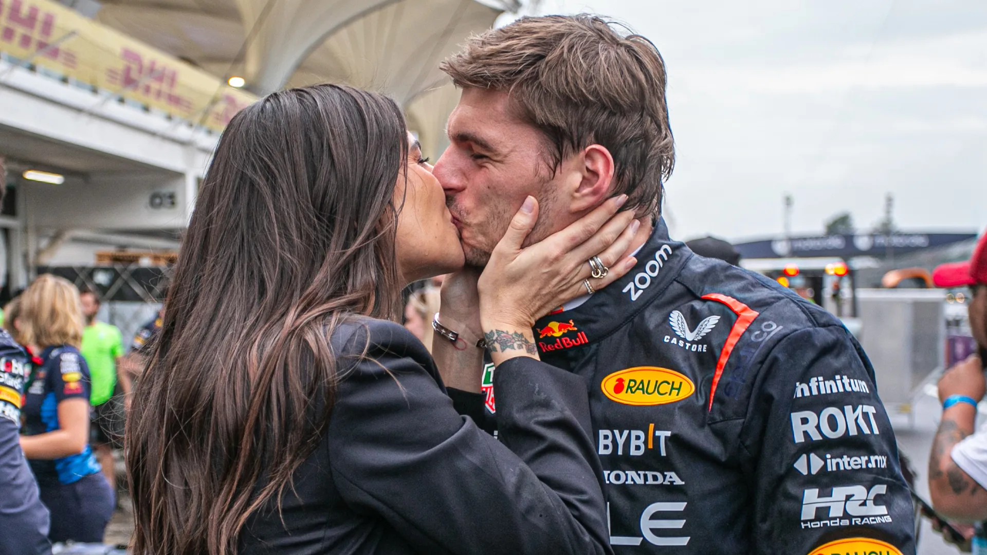 Babynieuws! Max Verstappen en Kelly Piquet verwelkomen eerste kindje samen