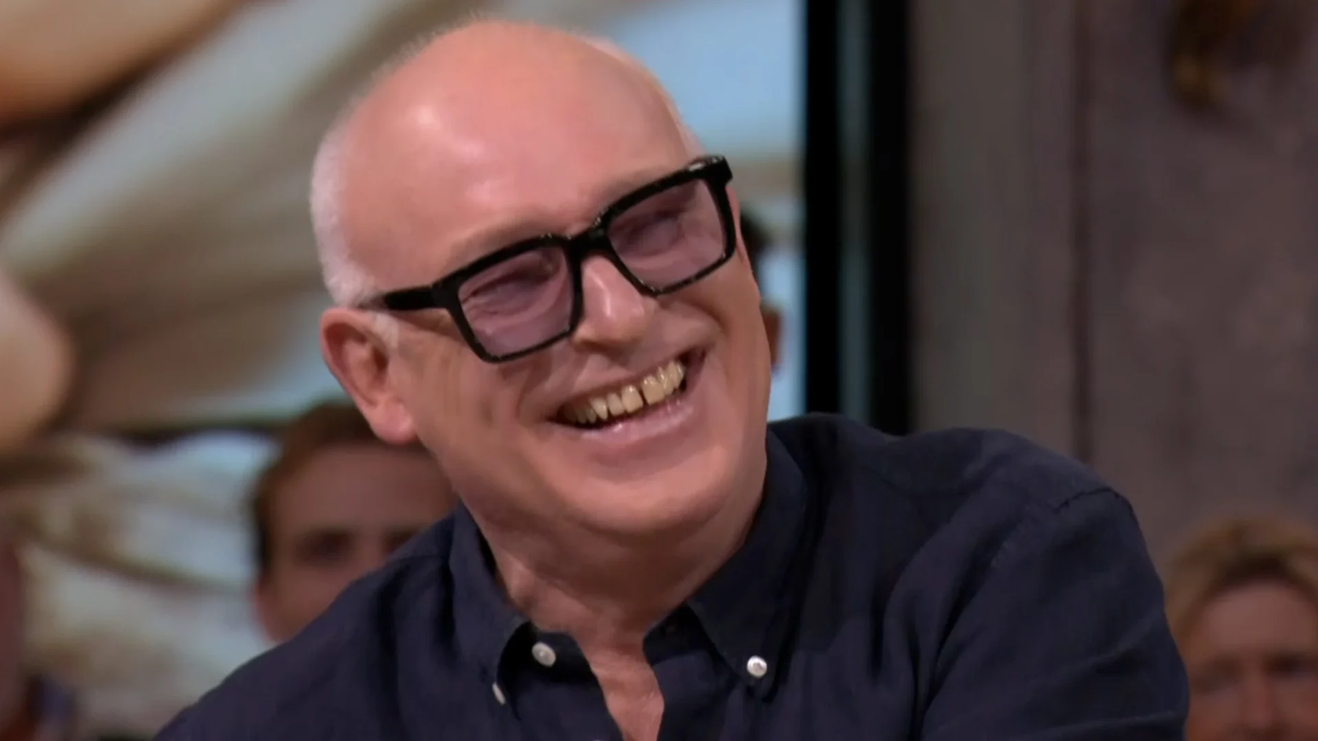 OnlyFans-model had seks met 101 mannen op één dag, René grapt: 'Eén leek heel veel op Kees Jansma!'