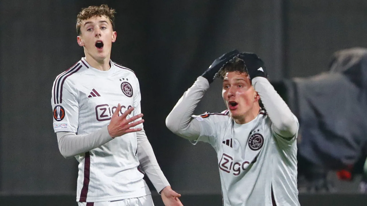 Ajax blameert zich met nederlaag tegen Letse Riga FS