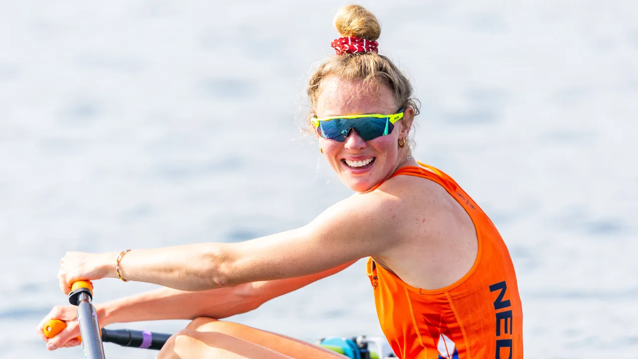 Karolien Florijn pakt ook wereldtitel bij WK roeien op zee