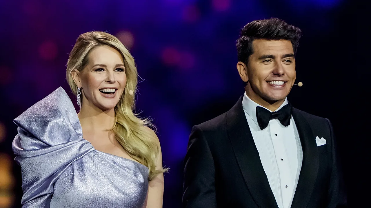 Jan Smit en Chantal Janzen presenteren Gouden Televizier-Ring Gala 2025