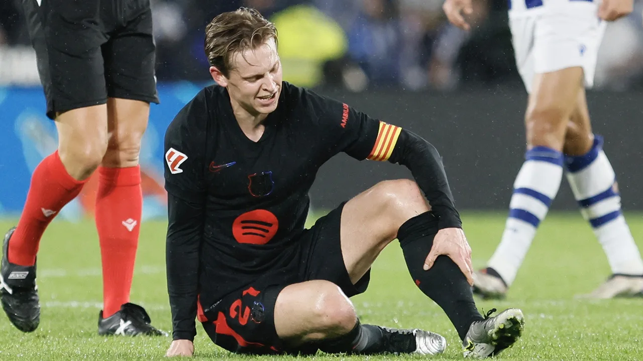 Frenkie de Jong loopt blessure op tijdens competitieduel met Real Sociedad