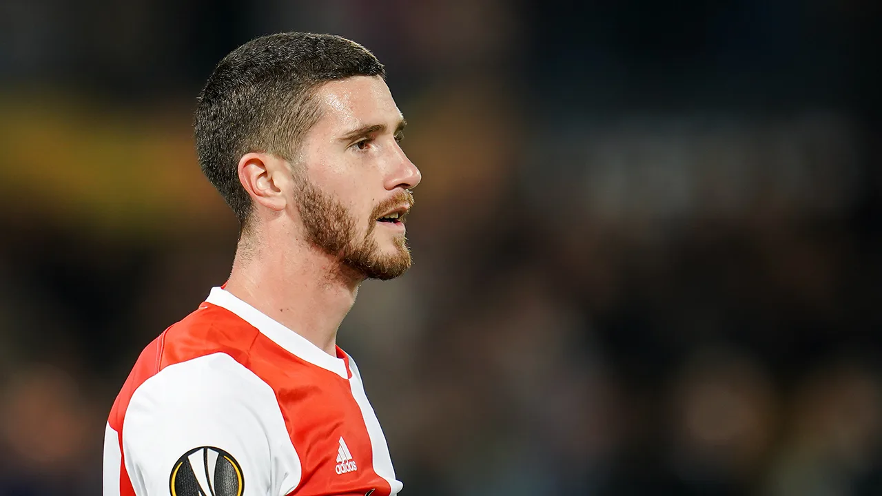 Van Hanegem: 'Ik denk dat die Senesi nu denkt: Kan ik nog terug?’