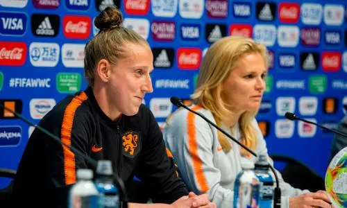 Voetbalsters openen WK tegen Nieuw-Zeeland