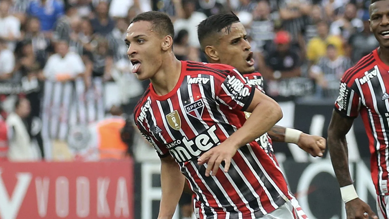 Contractdetails Ajax-aankoop Antony onthuld