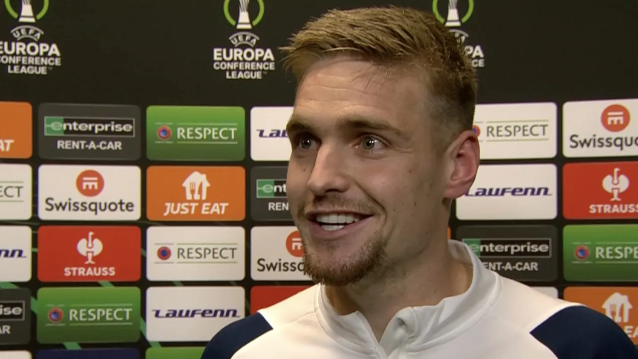 Taylor over winnende goal: 'Ik wil 'm voorgeven en hij valt binnen!'