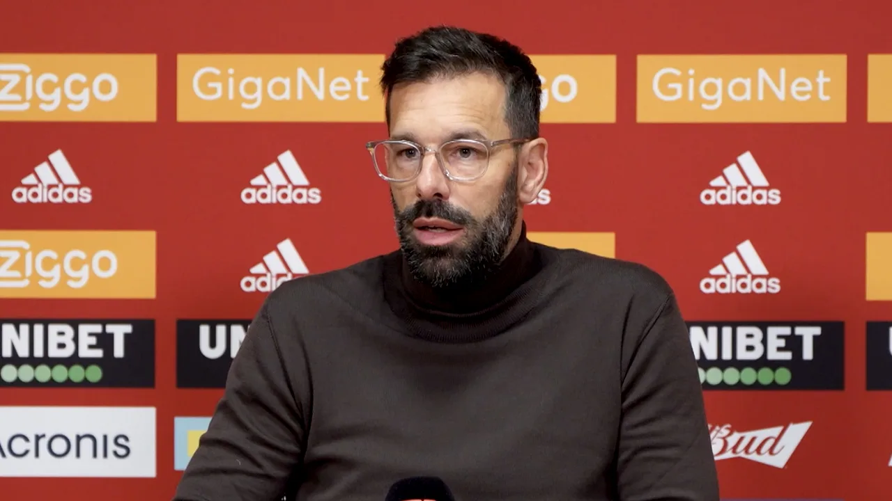 Van Nistelrooy aangeslagen na dreun: 'Ik wil het hier niet eens over hebben'