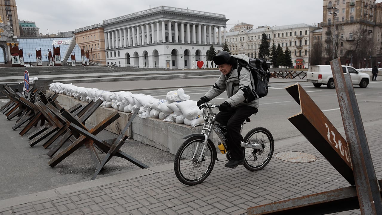 Rusland stelt staakt-het-vuren in bij vier grote steden Oekraïne