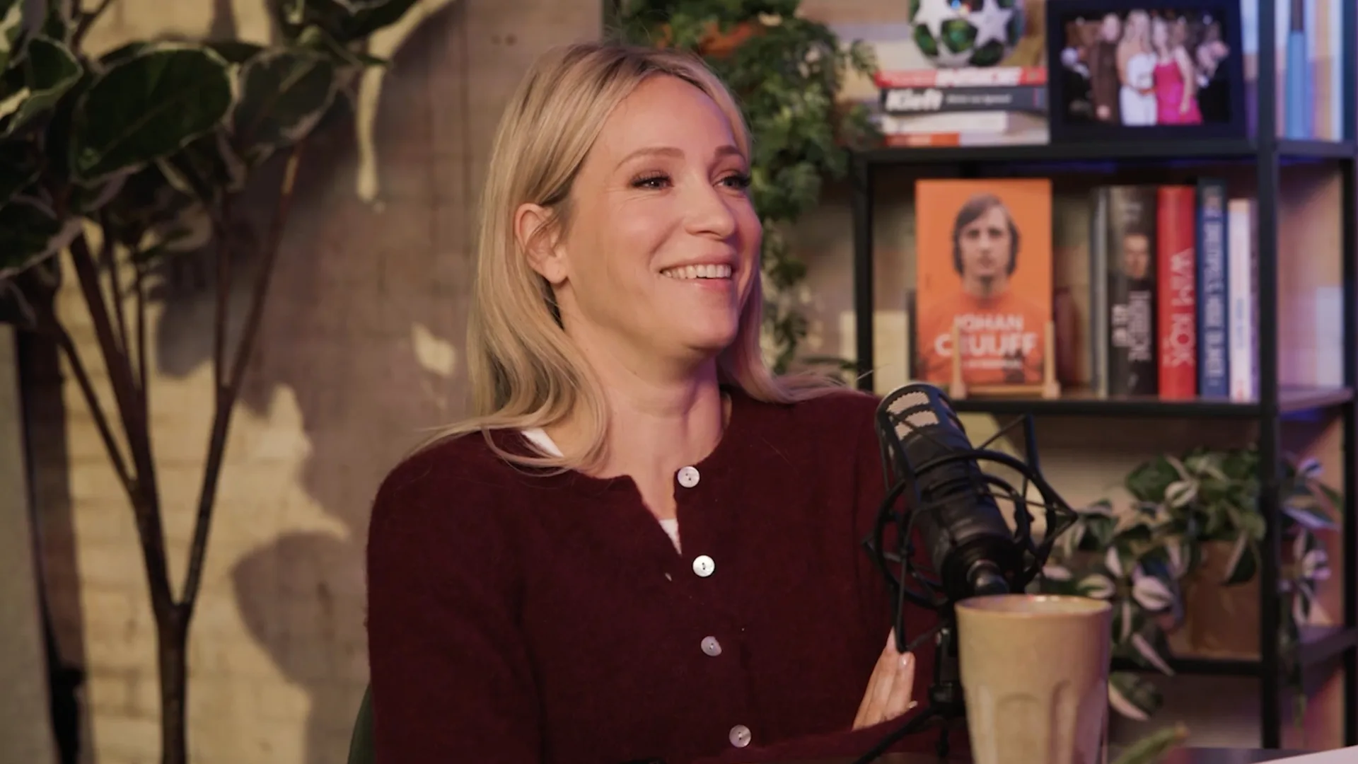 Hélène Hendriks werd weggestuurd tijdens kampeersessie op parkeerterrein van het Media Park