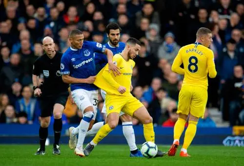 Chelsea blijft wisselvallig