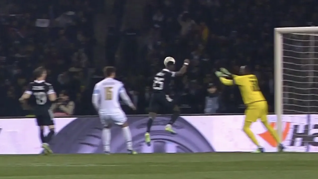 Hand-van-God-goal van Qarabag tóch afgekeurd na bekentenis