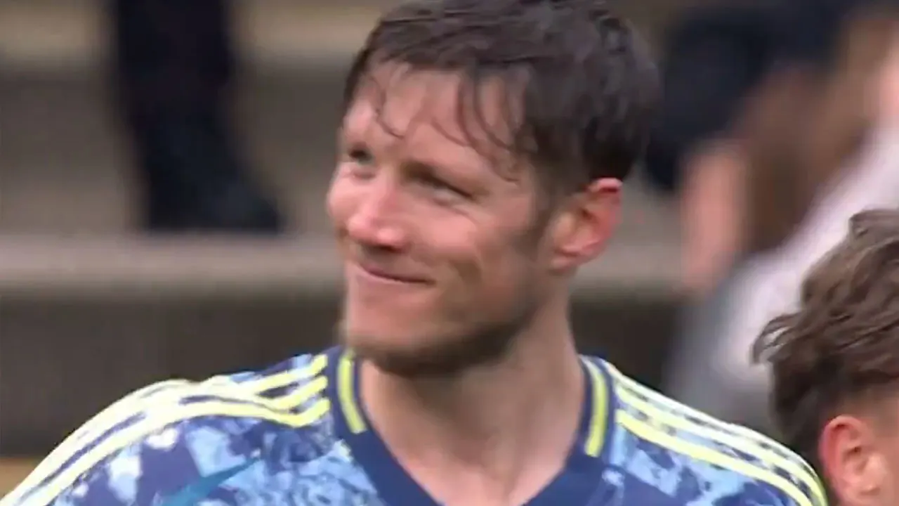 Videogoal: Weghorst heeft slechts vier minuten nodig om te scoren tegen Heracles