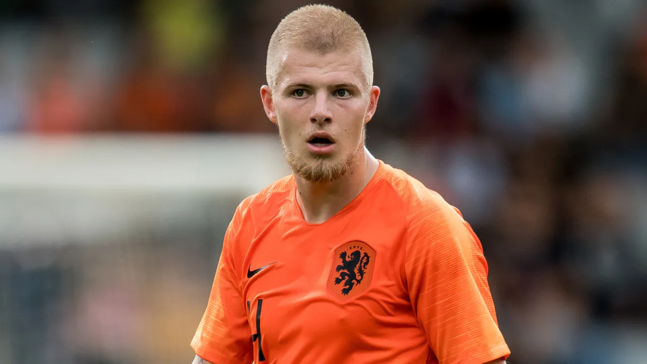 Oud-jeugdinternational betrokken bij dodelijk auto-ongeluk: 18-jarige jongen overleden