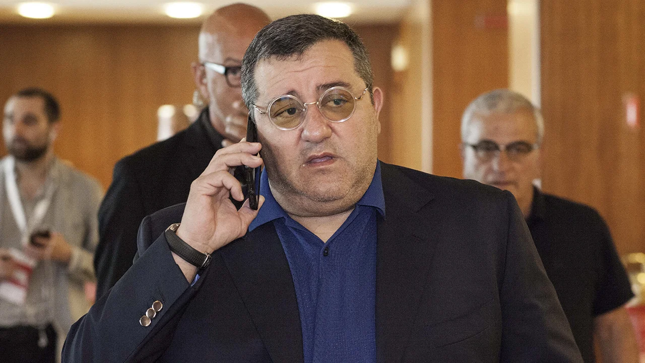 'Zaakwaarnemer Mino Raiola ondergaat spoedoperatie in Milaan'