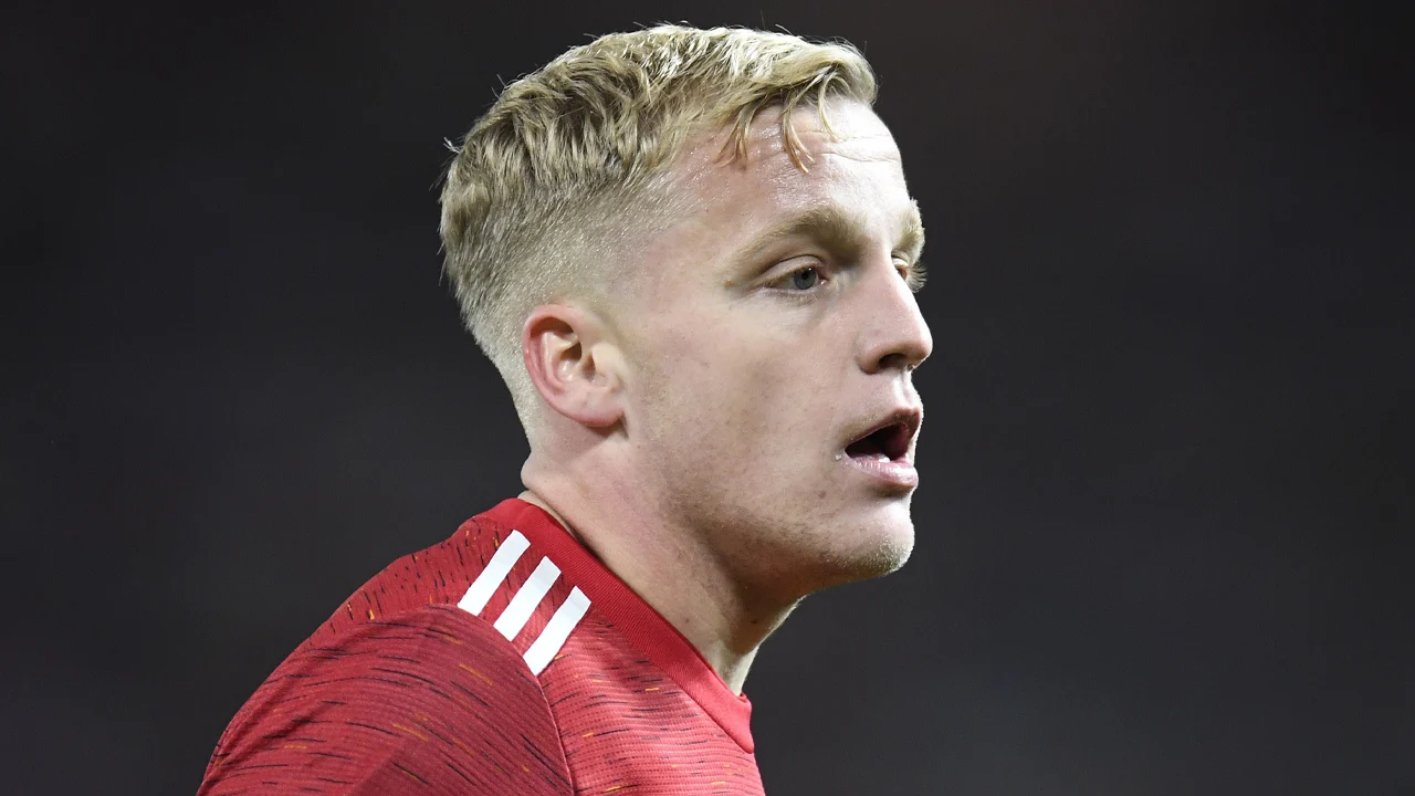 Officieel: Donny van de Beek vervolgt carrière bij Girona