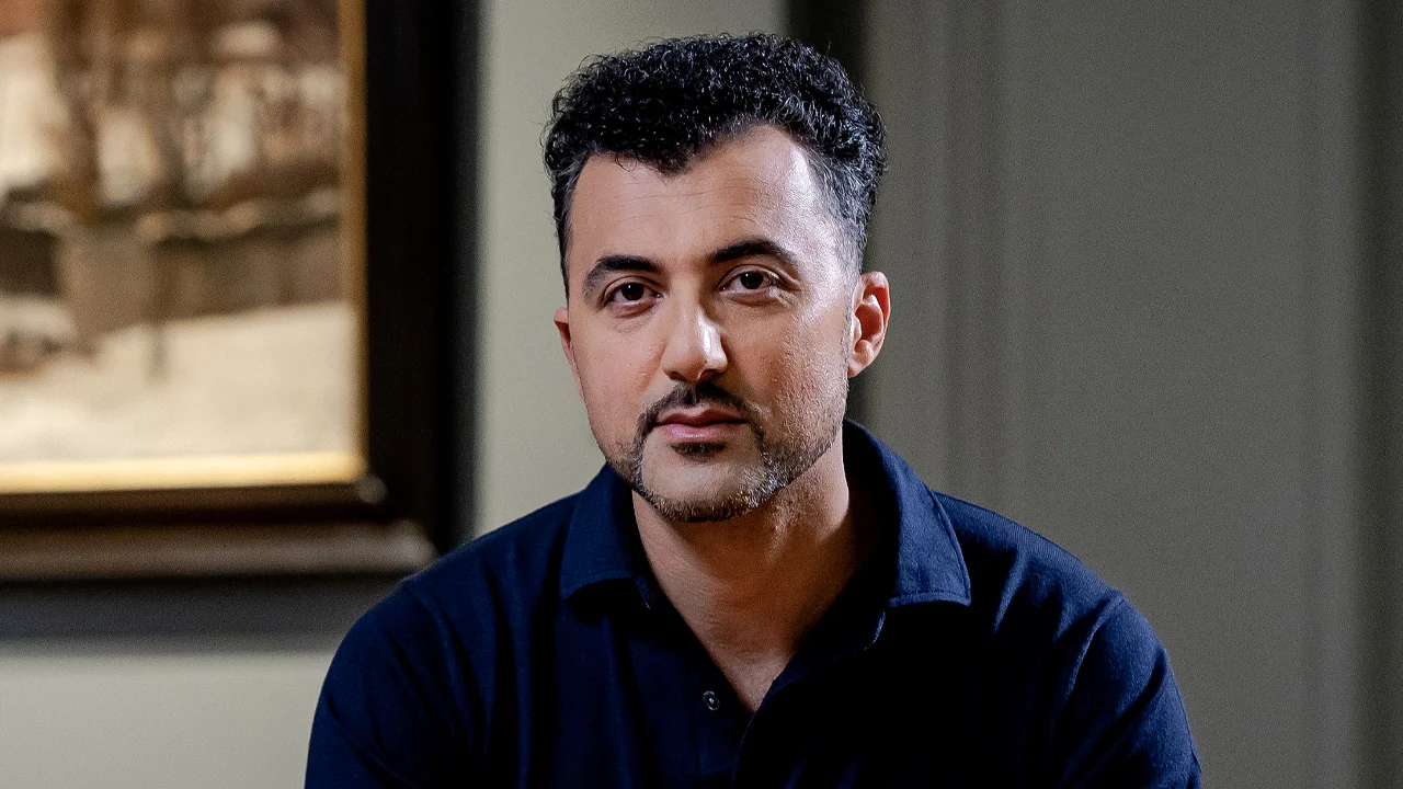 Özcan Akyol vanavond te gast bij VI Vandaag