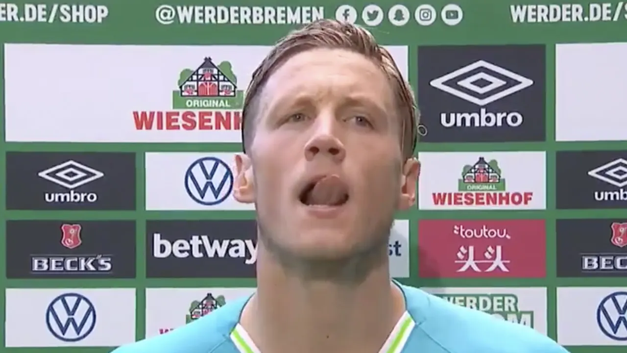 Wout Weghorst 'maakt tongen los' na grappig moment tijdens interview